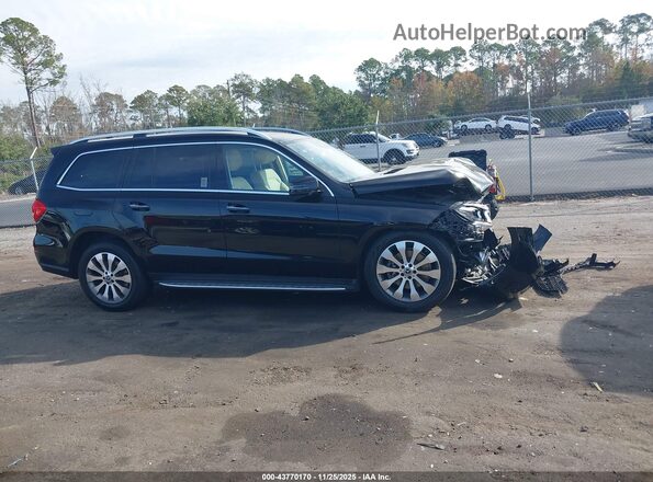 4JGDF6EE4JB146930 2018 MERCEDES-BENZ GLS 450 Black Rear interior view