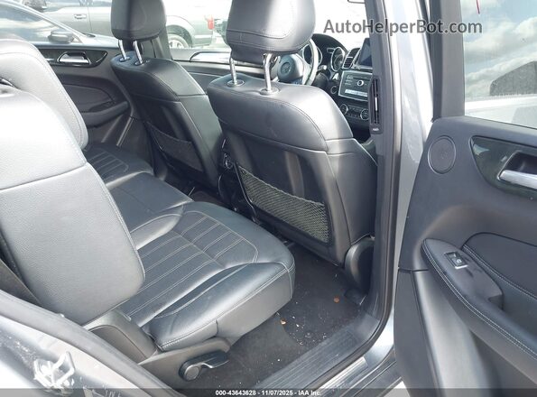 4JGDF6EE5JB063538 2018 MERCEDES-BENZ GLS 450 Black VIN կոդի պիտակի տեսք