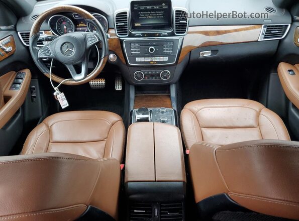 4JGDF6EE7HA776148 2017 MERCEDES-BENZ GLS Red Dashboard view