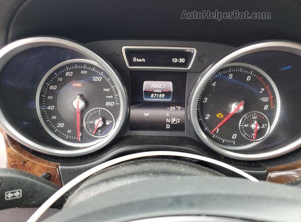 4JGDF6EE7HA776148 2017 MERCEDES-BENZ GLS Red Instrument cluster view