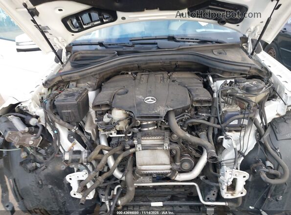 4JGDF6EE8JB090989 2018 MERCEDES-BENZ GLS 450 White Հետևի տեսք