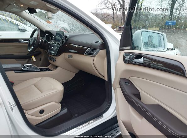 4JGDF6EEXHA947488 2017 MERCEDES-BENZ GLS 450 White Vista interior delantera