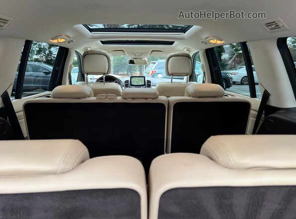 4JGDF7DE7JB046604 2018 MERCEDES-BENZ GLS Белый Вид щитка приборов