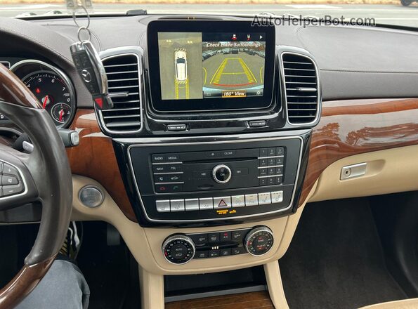 4JGDF7DE7JB046604 2018 MERCEDES-BENZ GLS Белый Вид задних сидений