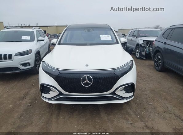 4JGDM4EB8PA008449 2023 MERCEDES-BENZ EQS 580 SUV White Սարքավորումների վահանակի տեսք
