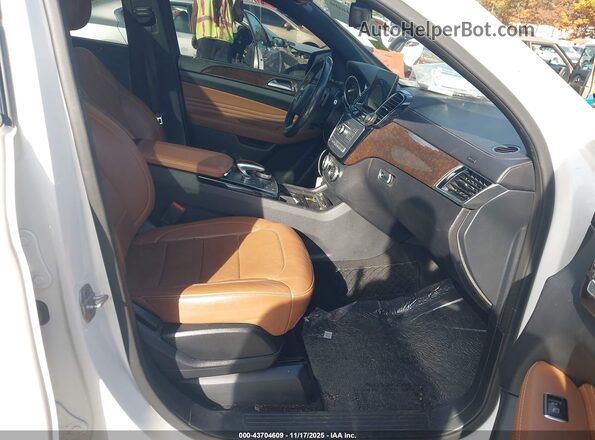 4JGED6EB0HA056254 2017 MERCEDES-BENZ AMG GLE 43 COUPE White Սալոնի դիմացի տեսք