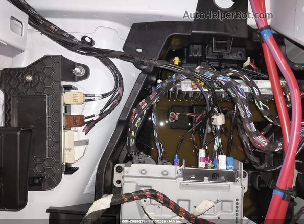 4JGFB4FB5SB275855 2025 MERCEDES-BENZ GLE 350 White 