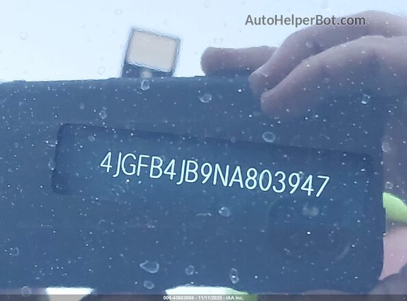 4JGFB4JB9NA803947 2022 MERCEDES-BENZ GLE 350 White 