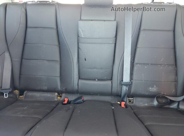 4JGFB4KB2LA007486 2020 MERCEDES-BENZ GLE Silver Widok tylnych siedzeń
