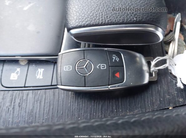 4JGFB4KB3MA317051 2021 MERCEDES-BENZ GLE 350 Белый Вид панели приборов