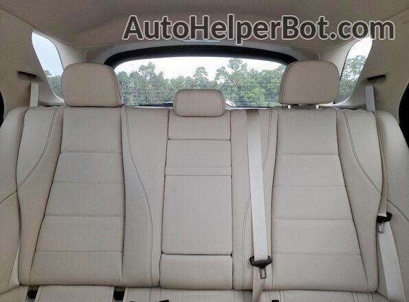 4JGFB4KB5NA759251 2022 MERCEDES-BENZ GLE White Vista de los asientos traseros