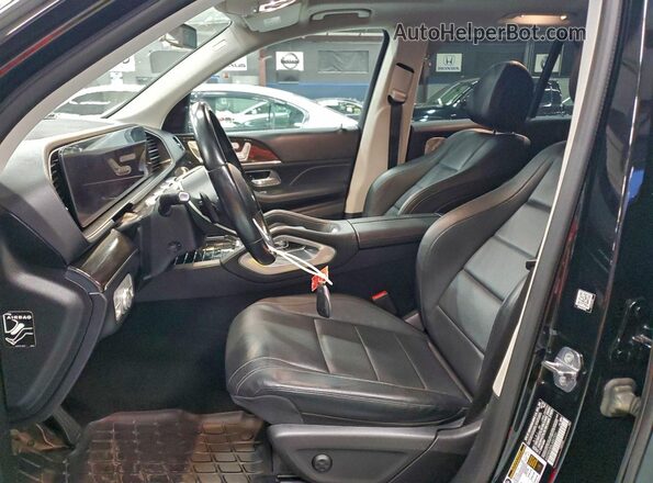4JGFB5KB5LA007231 2020 MERCEDES-BENZ GLE Black Front interior view