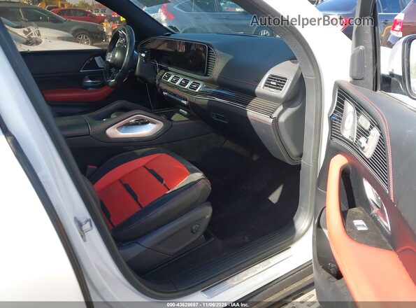 4JGFB6BE8RB124255 2024 MERCEDES-BENZ AMG GLE 53 White Widok wnętrza z przodu