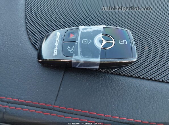 4JGFB6BE8RB124255 2024 MERCEDES-BENZ AMG GLE 53 White Widok deski rozdzielczej
