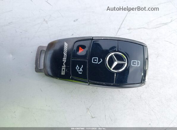 4JGFB8KB9RB133810 2024 MERCEDES-BENZ AMG GLE 63 Black Առջևի վահանակի տեսք