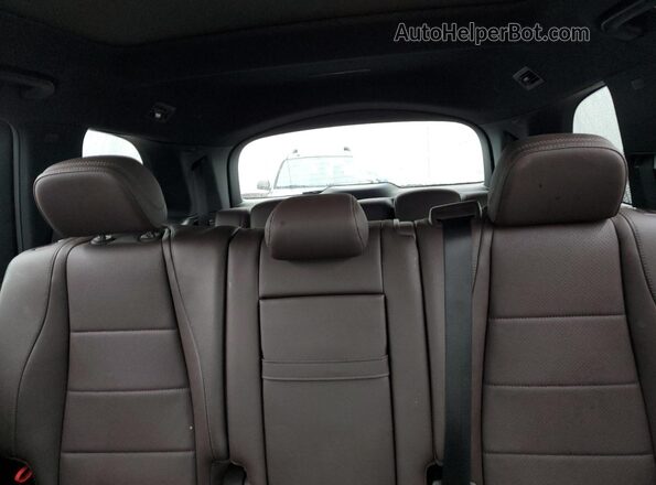 4JGFF5KE2PA863770 2023 MERCEDES-BENZ GLS Black Rear seats view