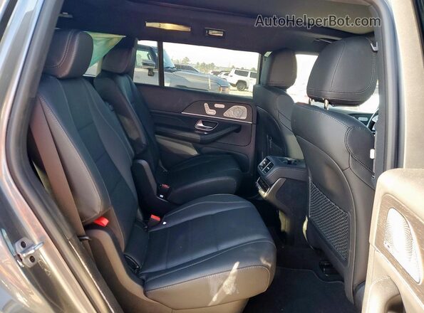 4JGFF5KE3PA998630 2023 MERCEDES-BENZ GLS Gray Widok wnętrza z tyłu