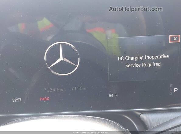 4JGGM2BB3RA049998 2024 MERCEDES-BENZ EQE 350+ SUV Green Вид задніх сидінь