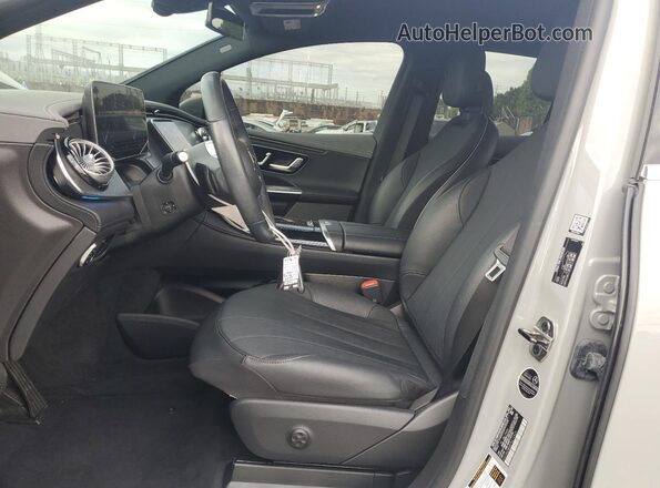 4JGGM2BB4PA016523 2023 MERCEDES-BENZ EQE White Вид салону спереду