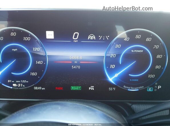 4JGGM2BB8RA045929 2024 MERCEDES-BENZ EQE 350+ SUV Gray Widok tylnych siedzeń