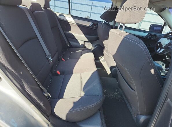 4S3BNAB66H3061655 2017 SUBARU LEGACY Silver Widok tylnych siedzeń