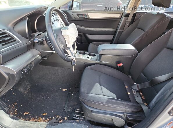 4S3BNAB66H3061655 2017 SUBARU LEGACY Silver Widok wnętrza z przodu