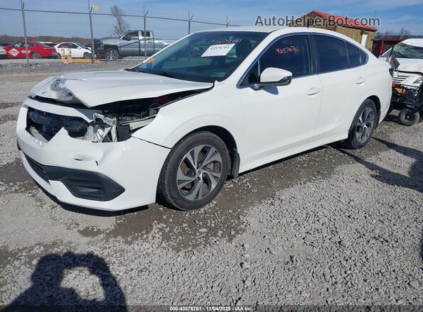 4S3BWAC66L3015862 2020 SUBARU LEGACY Белый Передняя левая четверть