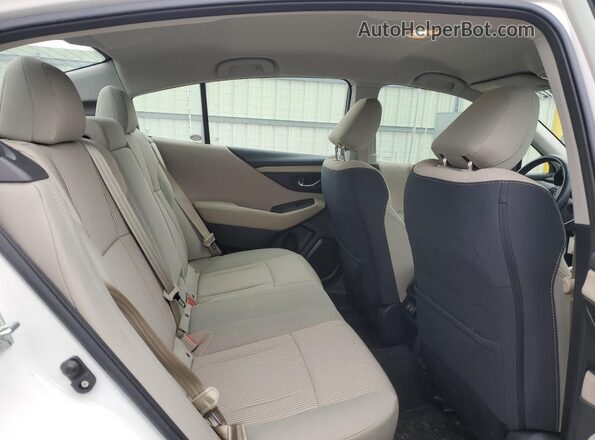 4S3BWAC6XM3004378 2021 SUBARU LEGACY White Vista de los asientos traseros