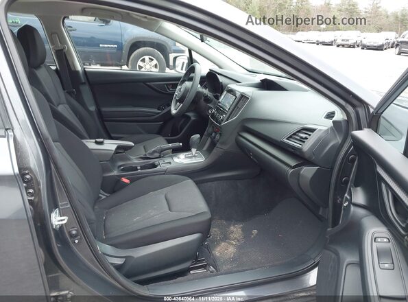4S3GKAB61M3603494 2021 SUBARU IMPREZA Серый Вид салона спереди