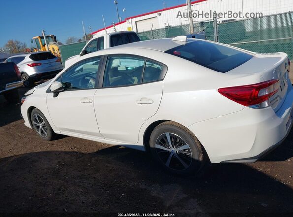 4S3GKAV64P3605210 2023 SUBARU IMPREZA White 360 interior view