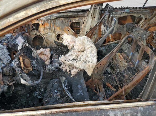 4S4BSABC5K3277028 2019 SUBARU OUTBACK Silver Սալոնի դիմացի տեսք