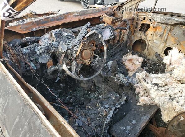 4S4BSABC5K3277028 2019 SUBARU OUTBACK Silver Առջևի վահանակի տեսք