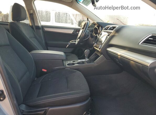 4S4BSAFC7K3336574 2019 SUBARU OUTBACK Silver Front interior view