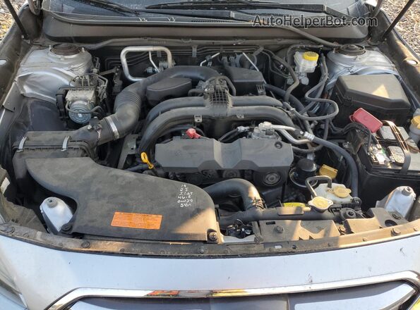 4S4BSAFC7K3336574 2019 SUBARU OUTBACK Silver Engine compartment view