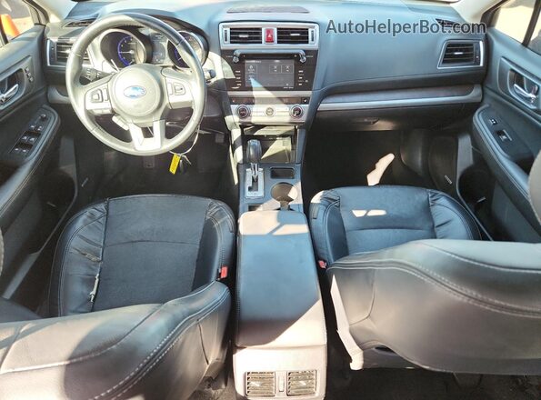 4S4BSANC4H3335165 2017 SUBARU OUTBACK Угольный Вид панели приборов