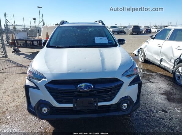 4S4BTAFC3P3207431 2023 SUBARU OUTBACK Белый Вид панели приборов