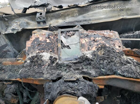 4S4BTAFC3R3245843 2024 SUBARU OUTBACK Burn Widok zestawu wskaźników