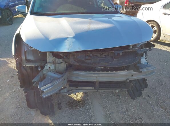 4S4BTAFC4N3248261 2022 SUBARU OUTBACK Silver Vista frontal
