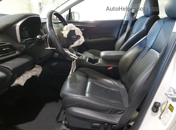4S4BTAMC3M3184151 2021 SUBARU OUTBACK White Widok wnętrza z przodu