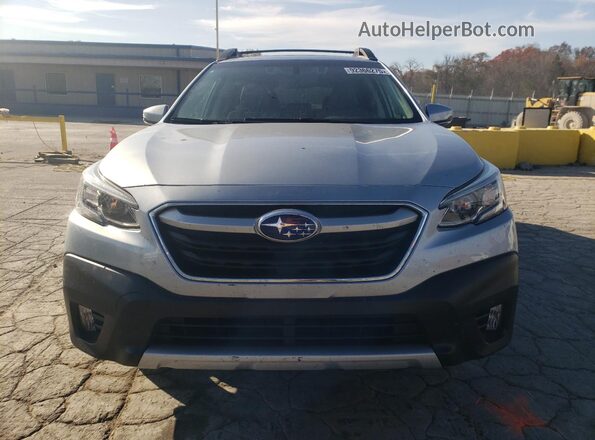 4S4BTANC0N3136526 2022 SUBARU OUTBACK Серебряный Вид спереди