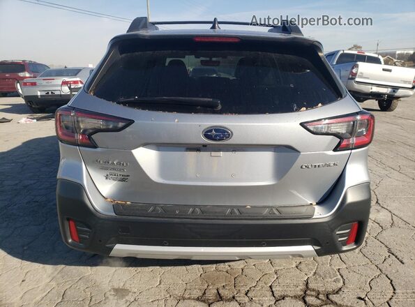 4S4BTANC0N3136526 2022 SUBARU OUTBACK Серебряный Вид сзади