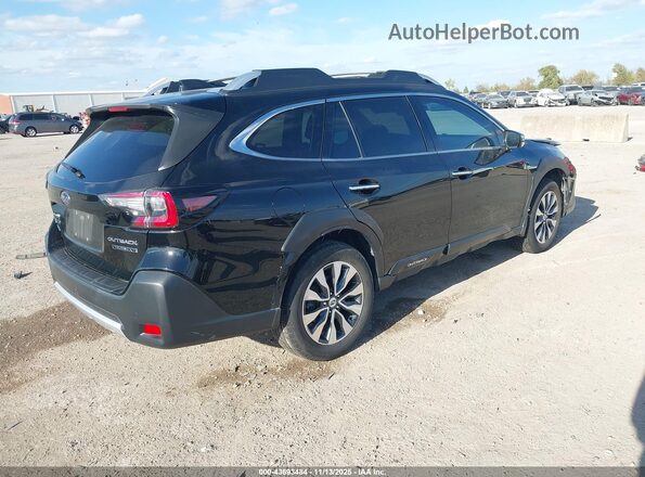 4S4BTGPD4R3100367 2024 SUBARU OUTBACK Черный Задняя правая четверть