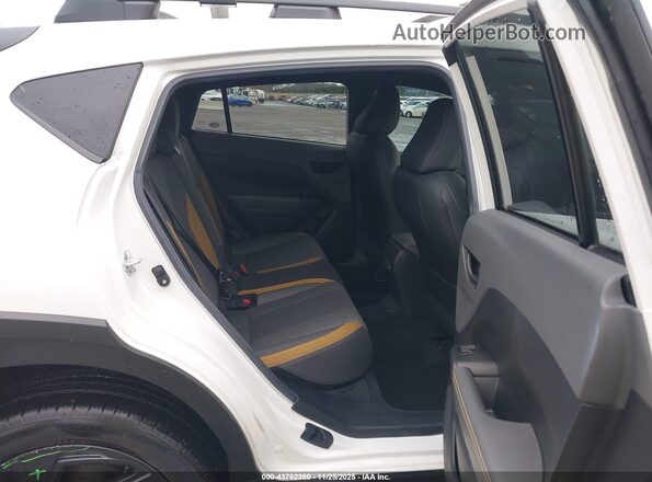 4S4GUHF65S3721022 2025 SUBARU CROSSTREK White Vista de la etiqueta del VIN