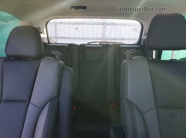 4S4WMAFD0S3402077 2025 SUBARU ASCENT Серебряный Вид задних сидений