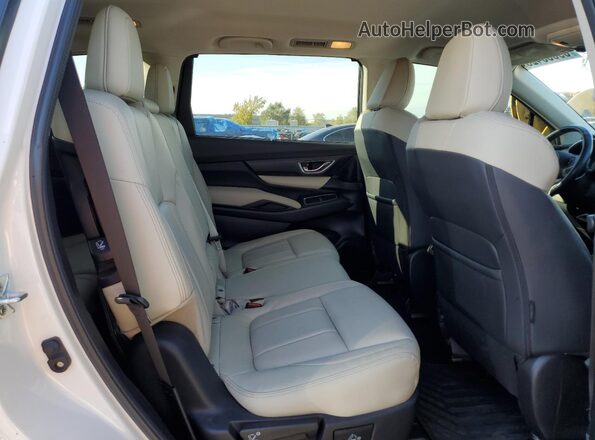 4S4WMAKD5N3408015 2022 SUBARU ASCENT White Widok wnętrza z tyłu