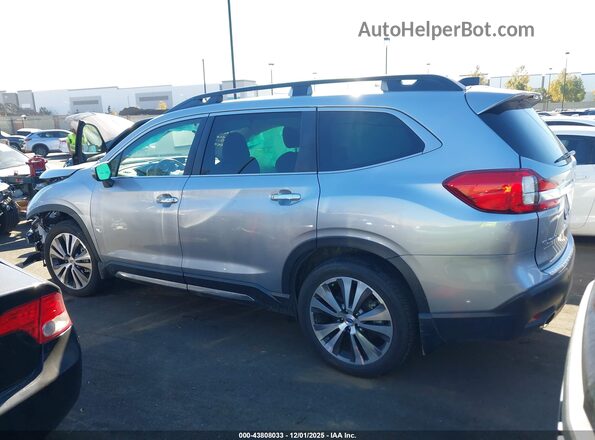 4S4WMARD1N3440966 2022 SUBARU ASCENT Серебряный Панорамный вид салона 360°