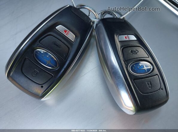 4S4WMASD2P3418682 2023 SUBARU ASCENT Green Вид панелі приладів