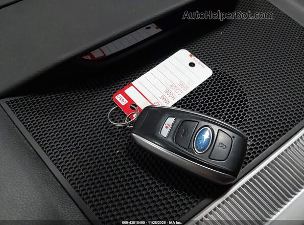 4S4WMASD3P3429321 2023 SUBARU ASCENT Красный Вид панели приборов