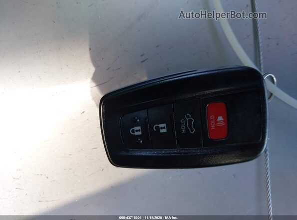 4T3D6RFV2MU036636 2021 TOYOTA LIMITED White წინა პანელის ხედი