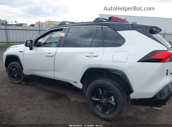 4T3E6RFV9MU027176 2021 TOYOTA RAV4 HYBRID White 